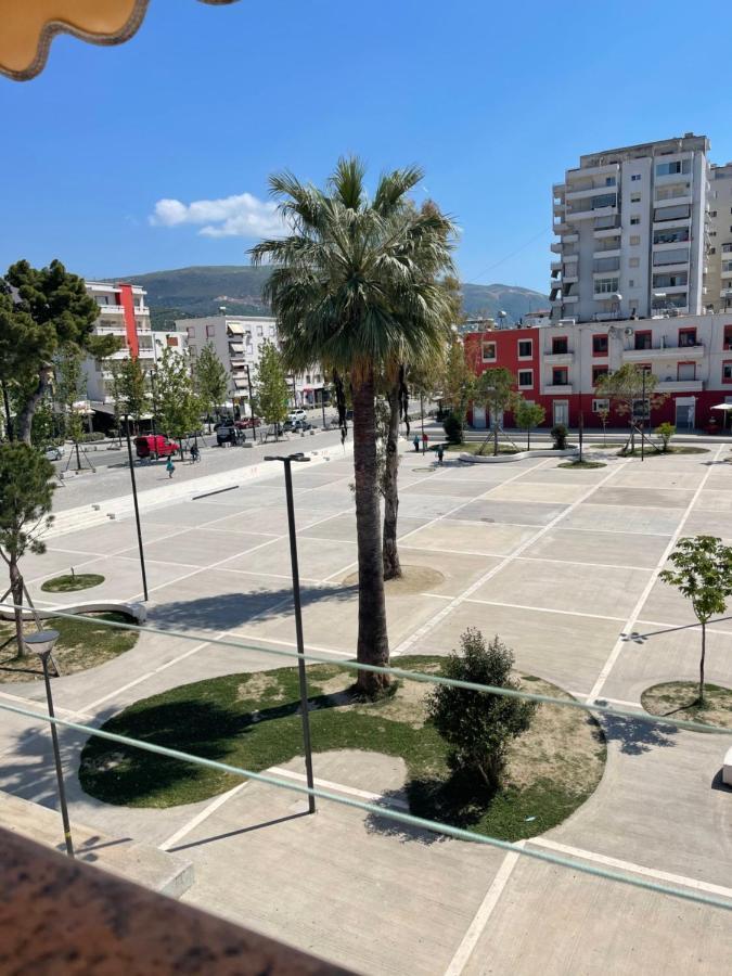 Sunkissed Centre Apartment Vlorë エクステリア 写真