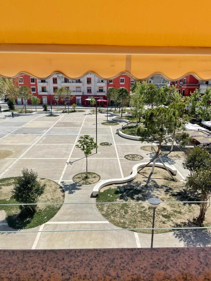 Sunkissed Centre Apartment Vlorë エクステリア 写真