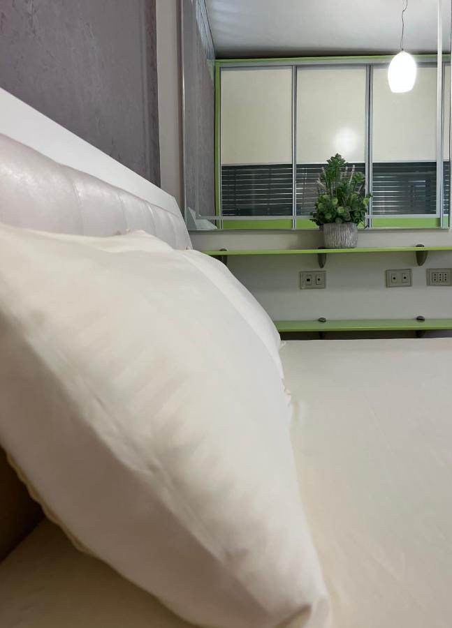 Sunkissed Centre Apartment Vlorë エクステリア 写真