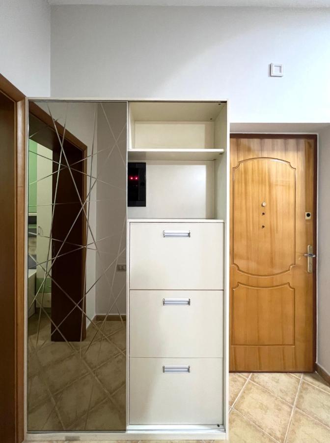 Sunkissed Centre Apartment Vlorë エクステリア 写真
